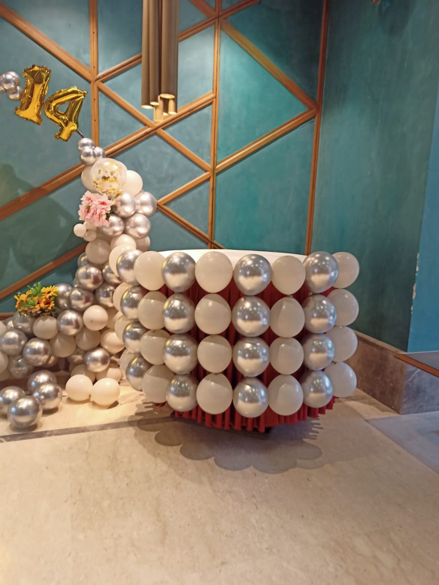 One artist combo package